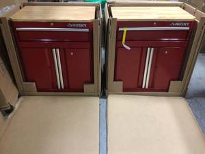 Lot of 2 Husky Ready-to-Assemble 23-Gauge Steel 1-Drawer 2-Door Garage Base Cabinet in Red (28 in. W x 33 in. H x 18 in. D) see pictures