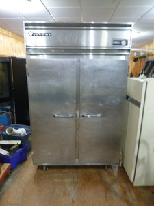 Victory Double Door Freezer
