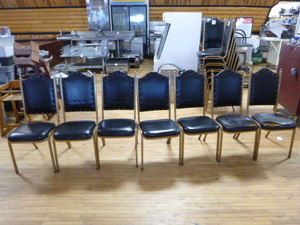 7 Chairs