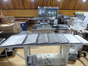 6 Perforated Sheet Pans