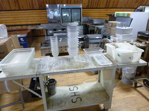 Lot of Prep Table Container and Lids