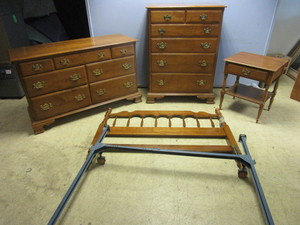 ETHAN ALLEN BEDROOM SET, DRESSERS, WMIRROR,  NIGHT STAND, FULLDOUBLE BED
