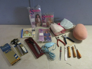 WISS PINKING SHEARS, DRITZ ELECTRIC SCISSORS, SHOULDER PADS, OTHER SEWING SUPPLIES