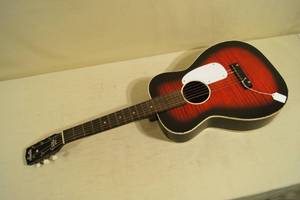 lot 9 image: Vintage Stella Acoustic Guitar - Made in USA