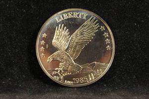 lot 29 image: 1 Oz Silver Round - American Double Eagle