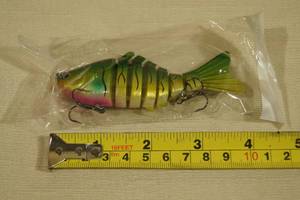 lot 59 image: Large Jointed Fishing Lure - 4 Long