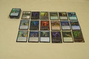 lot 128 image: Magic the Gathering Cards - Uncommons, Foils