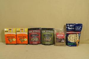 lot 164 image: Assorted Dog Treats
