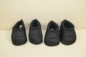 lot 159 image: Professionals Choice Horse Boots