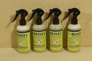 lot 172 image: Mrs Meyers Clean Day Air Freshener