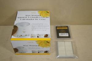 lot 174 image: Wax Warmer and Melts