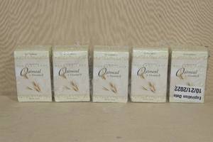 lot 177 image: Sunaroma Oatmeal Soap