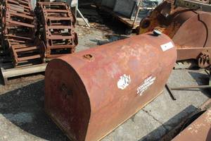 lot 181 image: Steel Fuel Tank