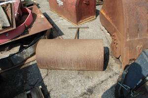 lot 185 image: Push Roller