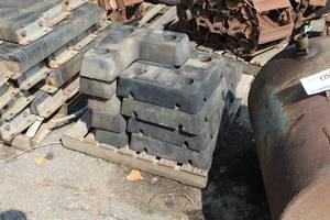 lot 189 image: Lot of (12) Kelley Rubber Dock Bumpers