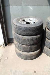 lot 157 image: Lot of (4) Firestone Steeltex Radial R4S LT24575R16 Tires with 16 8-Lug Rims