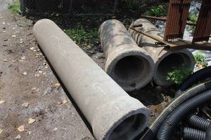 lot 237 image: Lot of (3) Concrete Pipes