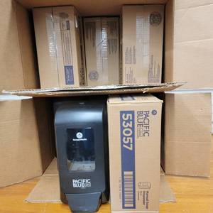 18 Pacific Blue Ultra(TM) SoapSanitizer Dispenser, Black, Plastic