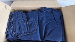 (12) 38 x 30 G & K Blue Jeans