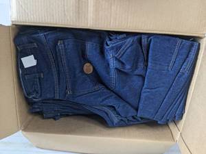(12) Pairs of 33 x 34 G&K Blue Jeans
