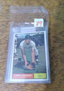 1961 Topps Baseball Cards...