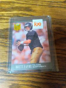 1991 Ultra Brett Favre Rookie Card...