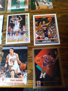 (30) Basketball Star Cards...