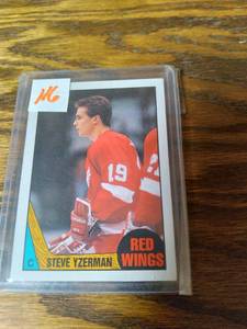 1987-88 Topps Steve Yzerman Card...