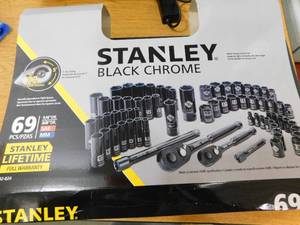 lot 35 image: Stanley 69-Pc. Black Chrome-Plated Socket Set