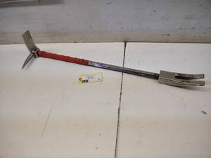 lot 18 image: 36 Halligan Bar...