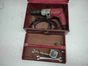 lot 45 image: Milwaukee 12 Hammer Drill...