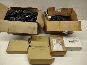 lot 62 image: Assorted Motorola Radios, Chargers,...