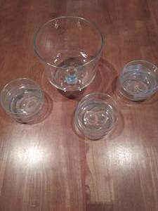 Glass serving Bowl set