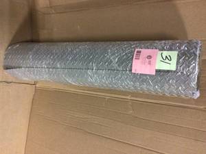 GRAY RUBBER MAT Customer Returns See Pictures