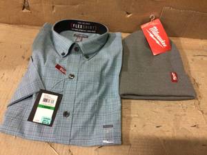 VAN HEUSEN FLEXISHIRT MEN LARGE PLUS Milwaukee Mens Gray Acrylic Cuffed Beanie Hat Customer Returns See Pictures