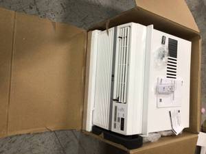 8,000 BTU 115-Volt Window Air Conditioner with Remote and ENERGY STAR in White by LG Electronics