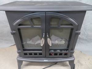 lot 8 image: ELECTRIC STOVE HEATER BY CSA CERTIFIED
