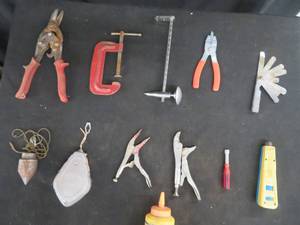 lot 86 image: MISC LOT OF TOOLS PERFECT FOR CONTRACTORCARPENTER