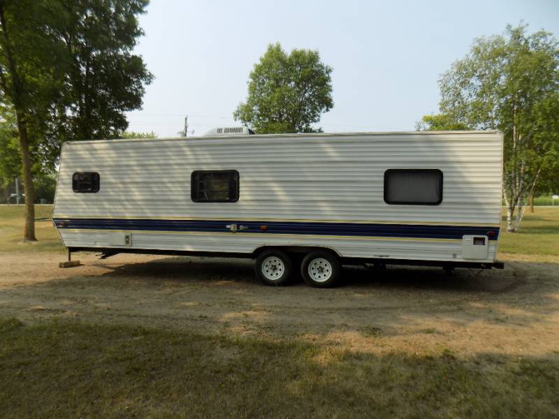 1997 27 Gulf Stream Travel Trailer