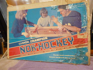 Vintage Carrom Champion NOK-Hockey Game