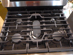 New Samsung Gas Range