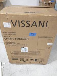 VISSANI 5 cu. ft. Manual Defrost Chest Freezer in White