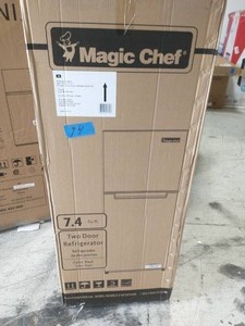 MAGIC CHEF 7.4 cu. ft. 2 Door Mini Fridge in Black
