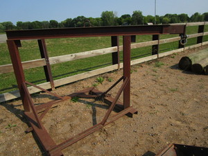 lot 16 image: Jib Boom Crane