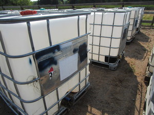 lot 28 image: IBC Totes