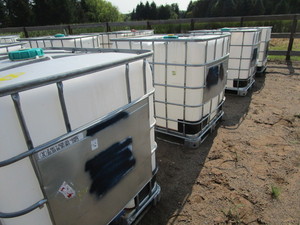 lot 38 image: IBC Totes