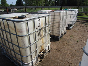 lot 39 image: IBC Totes