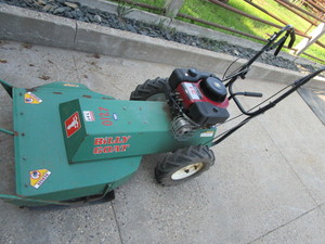 lot 1 image: Billy Goat Brush Cutter