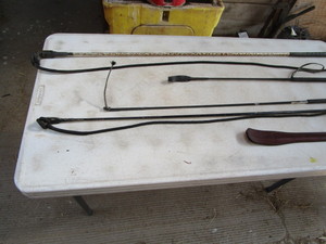 lot 98 image: Whips, Quirts, Jump Bat