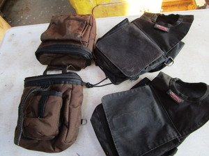 lot 171 image: Saddle Horn Bags -  Weaver